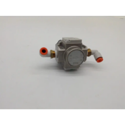 Gray plastic smc ar25-n02e-z-x406 7-50psi gas valve with orange caps and brass fittings for precise pressure control