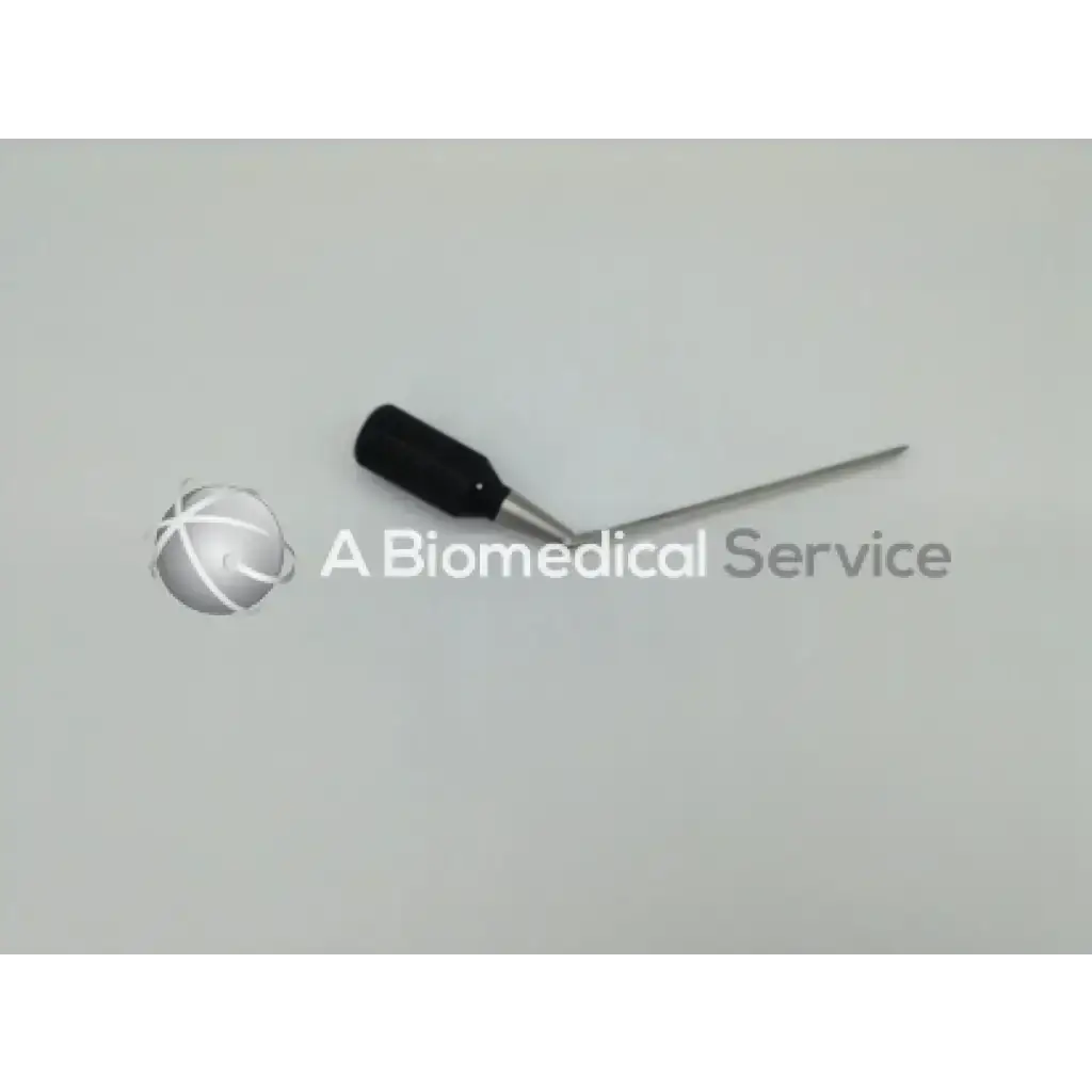 Black-handled medical needle with slender metallic shaft for smith & nephew arthrogarde slotted hip access