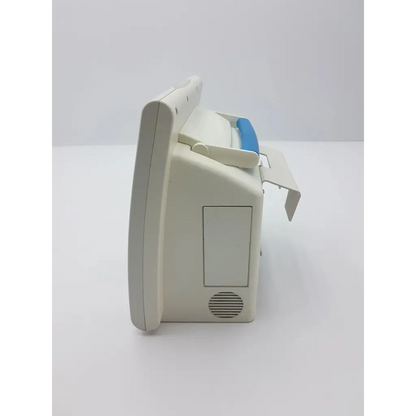 White spacelabs healthcare ultraview sl 91370 network patient monitor with blue accent on top handle