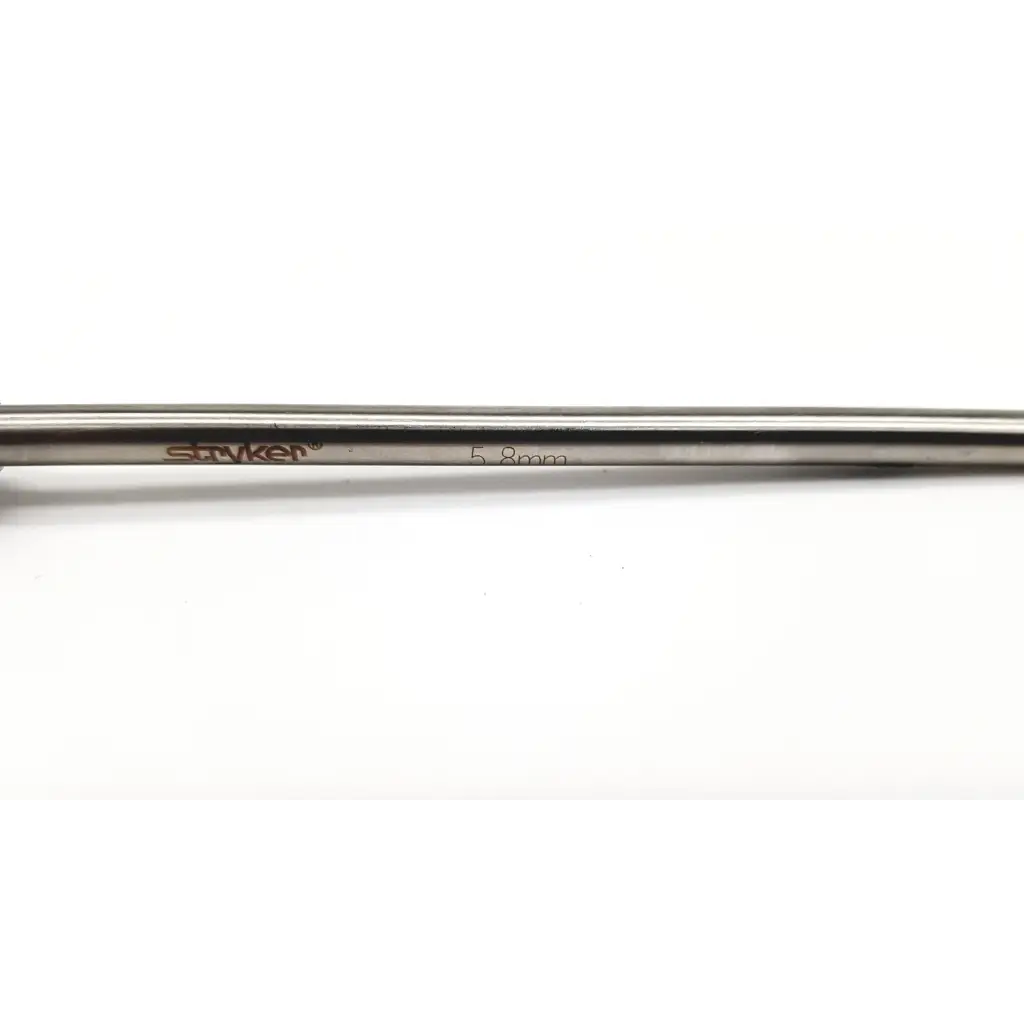 Load image into Gallery viewer, Stryker 747-031-530 Cannula Single Valve - Surgical Tool