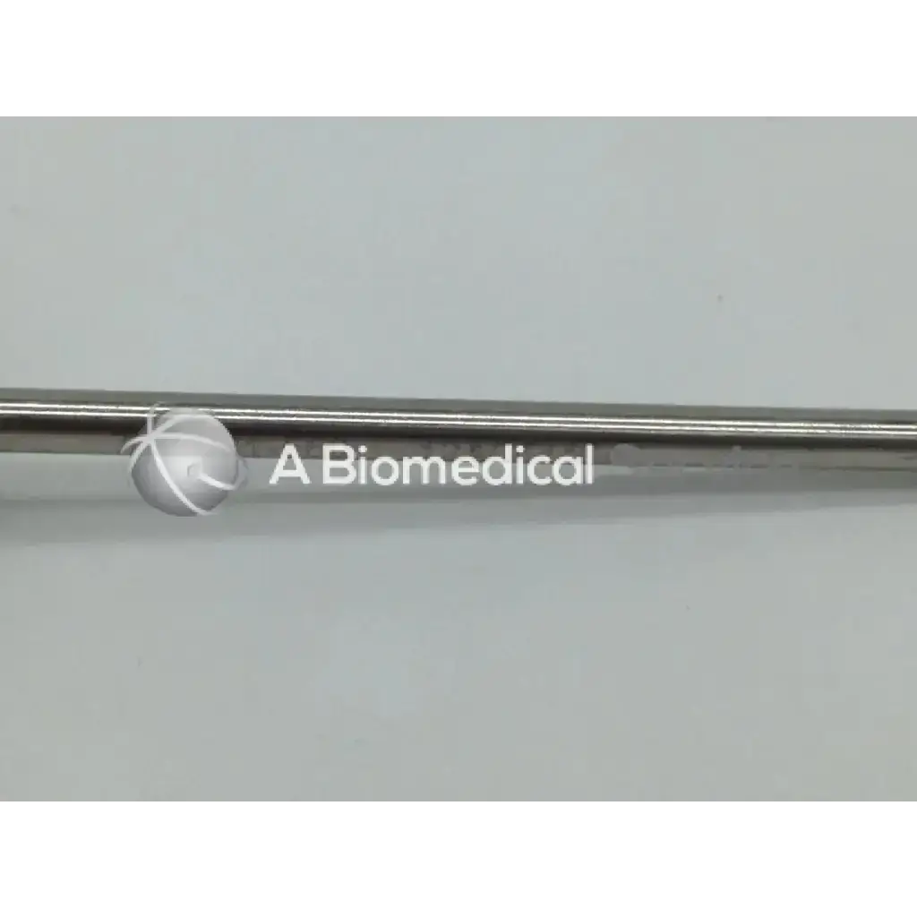 Load image into Gallery viewer, Stryker 747-031-550 5.8mm Cannula 2 Rotating Stopcocks