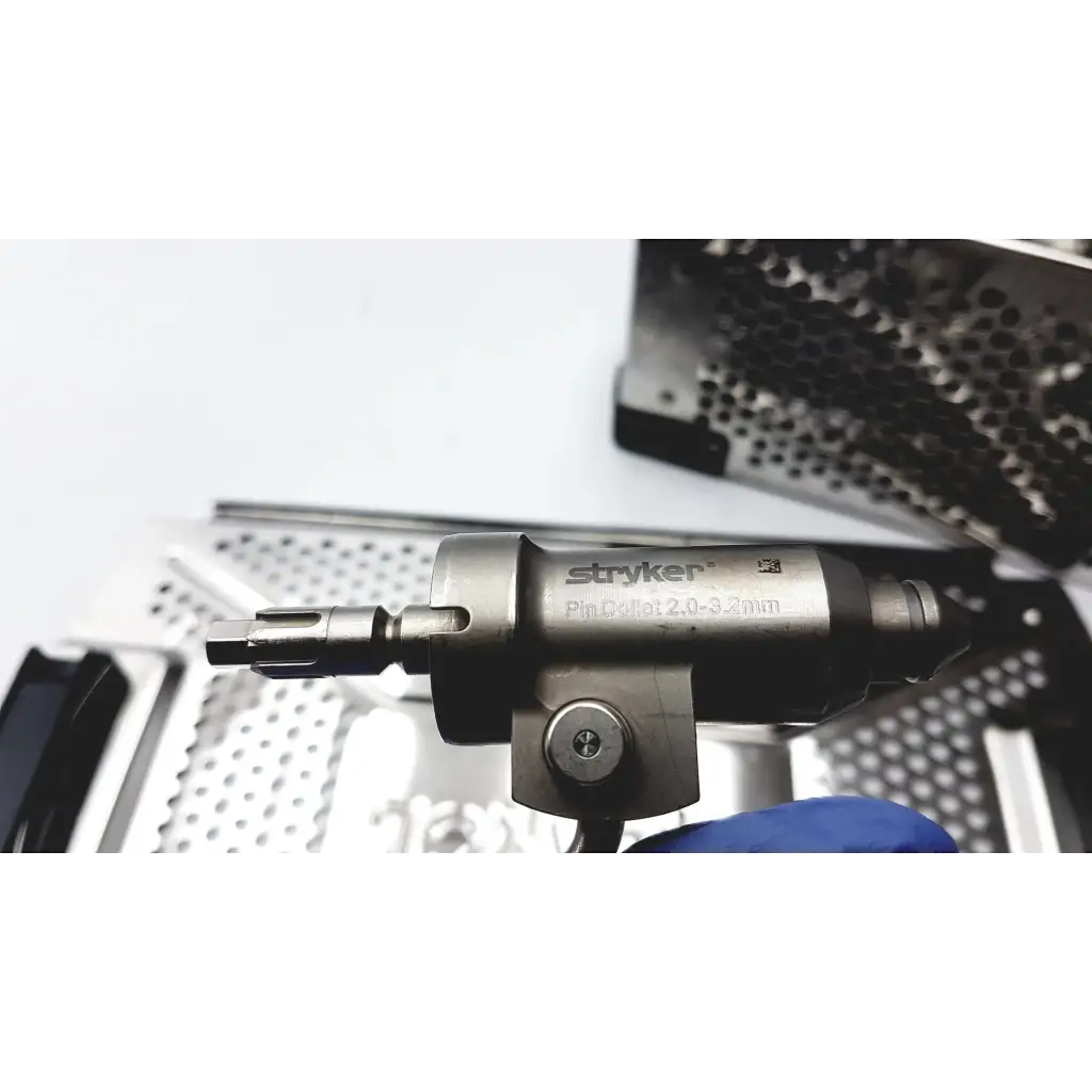 Load image into Gallery viewer, Stryker System 7 Large Bone Battery Powered Drill Set
