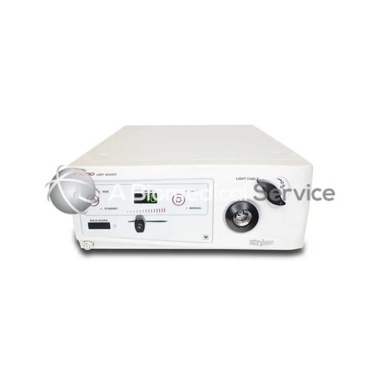 White stryker x7000 300 watt xenon light source surgical device with digital display and control knobs