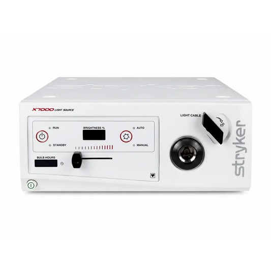 White stryker x7000 xenon light source with black control knobs and red indicator lights for flat-rate repair service