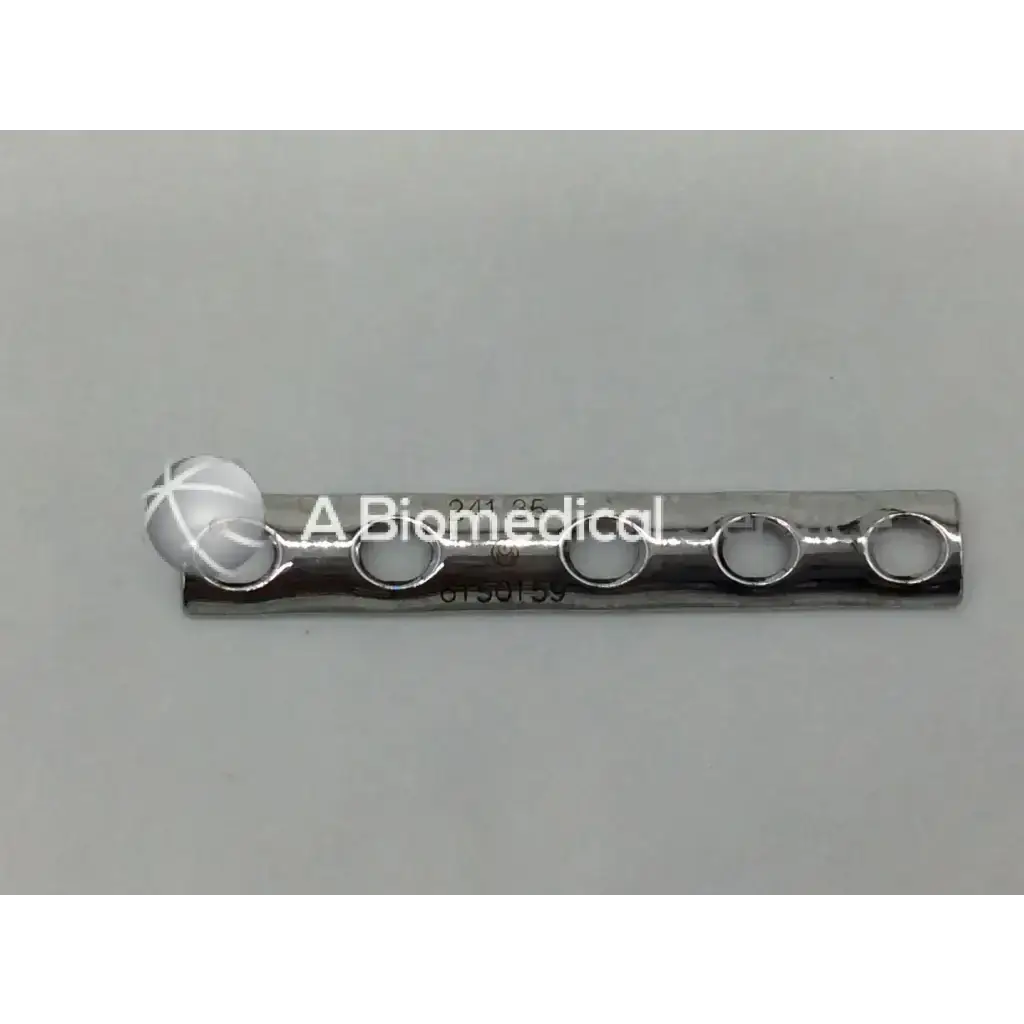 Load image into Gallery viewer, Synthes 241.35 One-Third Tubular Plate With Collar 5 Holes