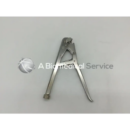 Stainless steel synthes 329.291 bending pliers with polished finish and articulated arms for precise 5mm clavicle plates use