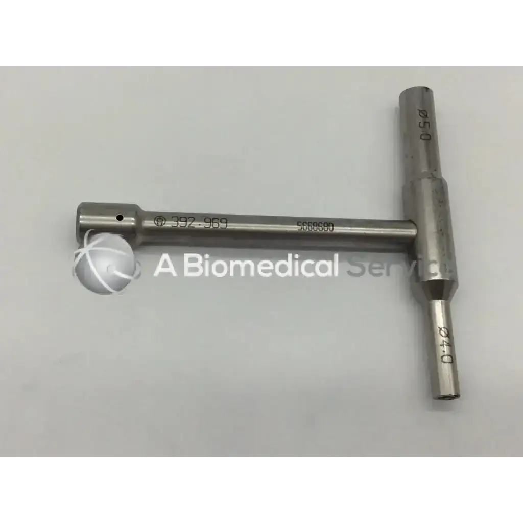Synthes 392.969 combination wrench 4mm 5mm 8mm silver metallic t-shaped surgical wrench with engraved markings