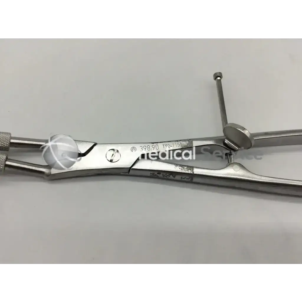 Load image into Gallery viewer, Synthes 398.90 Orthopedic Maxillofacial Forceps - Surgical