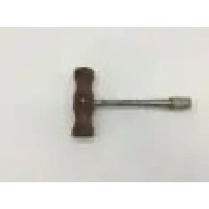 Synthes s-rom 530360 hudson reamer adaptor quick coupling t wooden handle with metallic silver handle and dark brown head