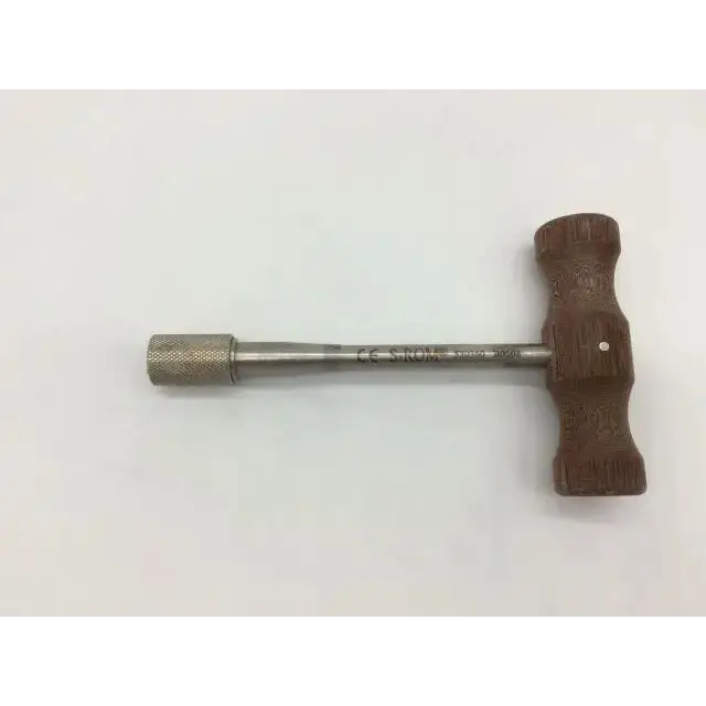 Load image into Gallery viewer, Synthes S-ROM 530360 Hudson Reamer / Adaptor Quick Coupling
