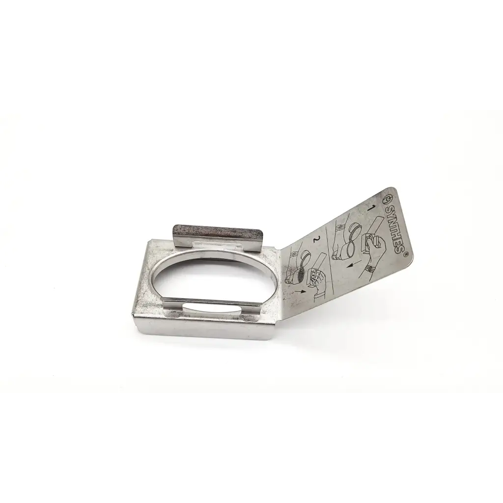 Load image into Gallery viewer, Synthes Swiss 532.004 Battery Insertion Shield - Medical