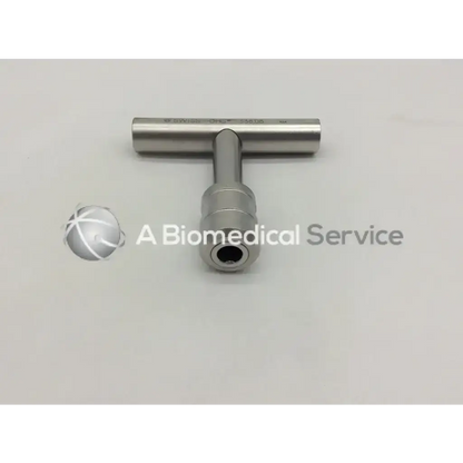 Stainless steel synthes swiss dhs t-handle surgical drill bit with cylindrical shaft and threaded end