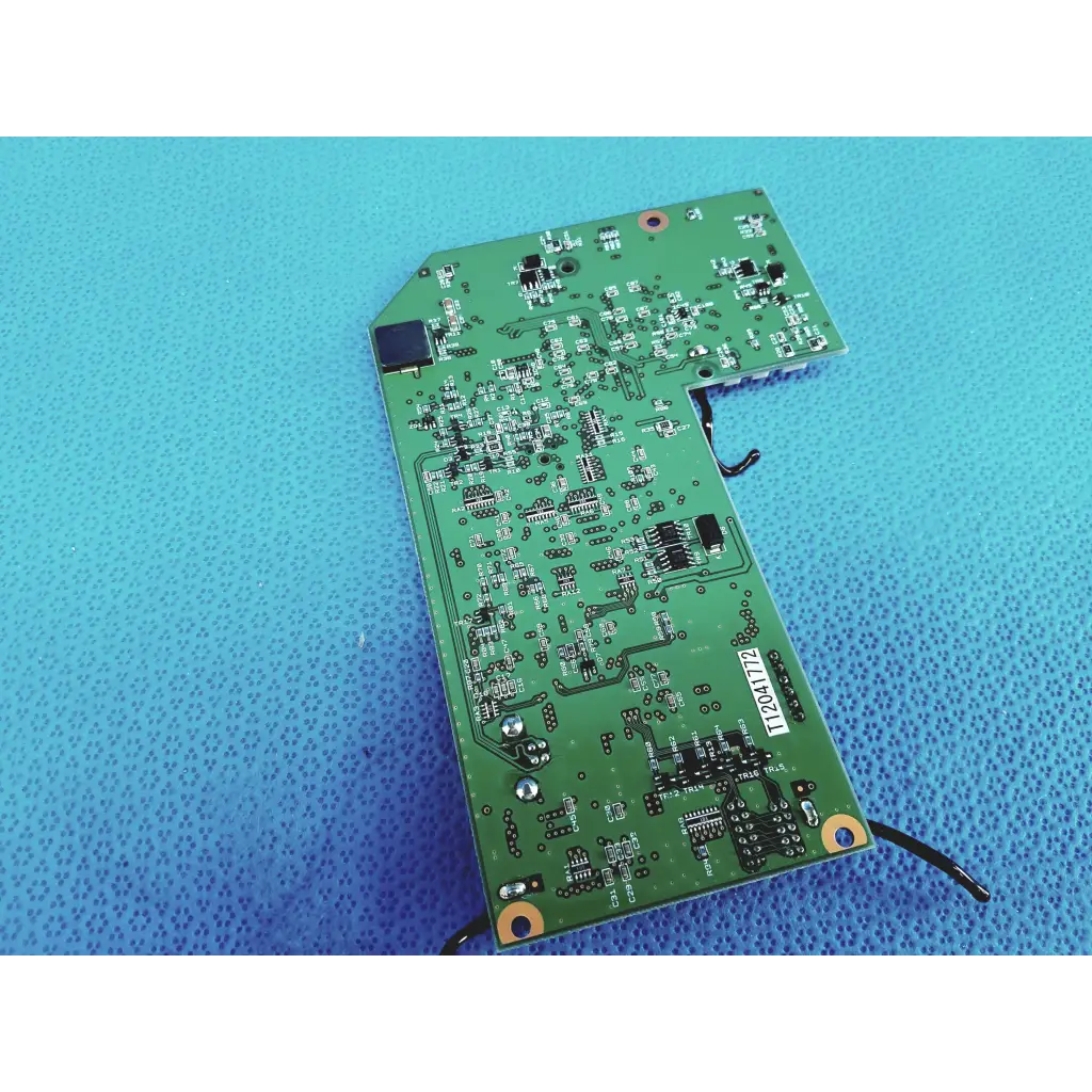Topcon trc-nw8 ky green pcb control circuit board with black components and silver solder points model 4050862011 t8a0980