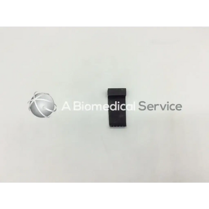 V. Mueller NL9702-012 McCulloch Retractor Blade 2.7cm x 5cm