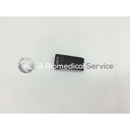 V. Mueller NL9702-012 McCulloch Retractor Blade 2.7cm x 5cm