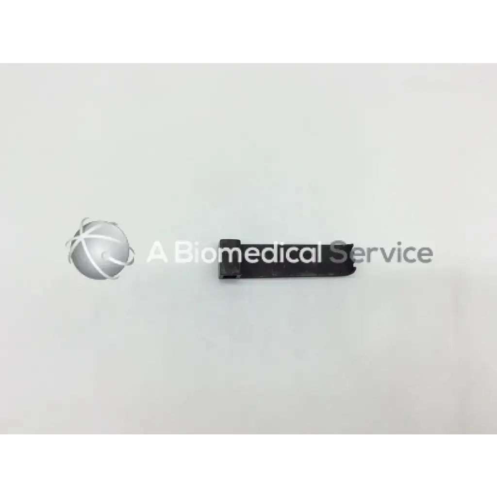 V. Mueller NL9702-024 McCulloch Retractor Blade 2cm x 7cm