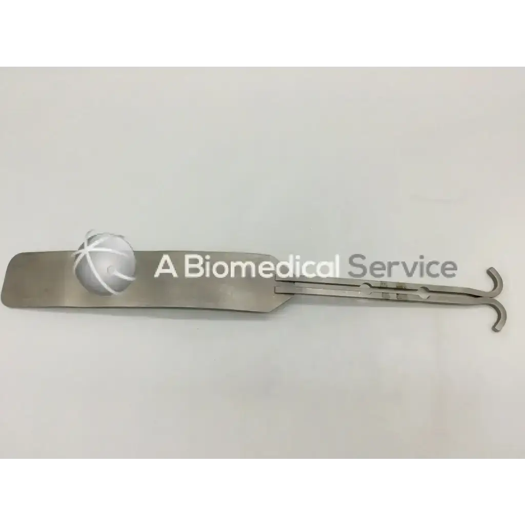 Load image into Gallery viewer, V. Mueller SU3032 Surgical Dixon Center Blade - Tool