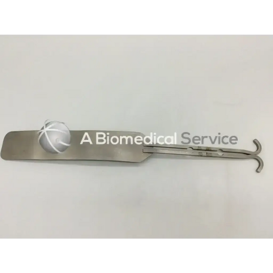 V. Mueller SU3032 Surgical Dixon Center Blade - Tool