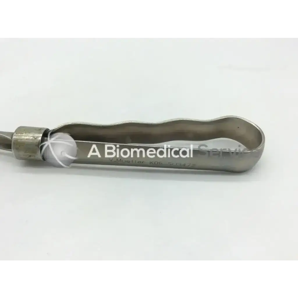 Load image into Gallery viewer, V. Mueller SU3472 Retractor - Surgical Tool