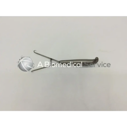 Stainless steel mueller su3600 berens retractor with curved double-pronged design and ergonomic handle