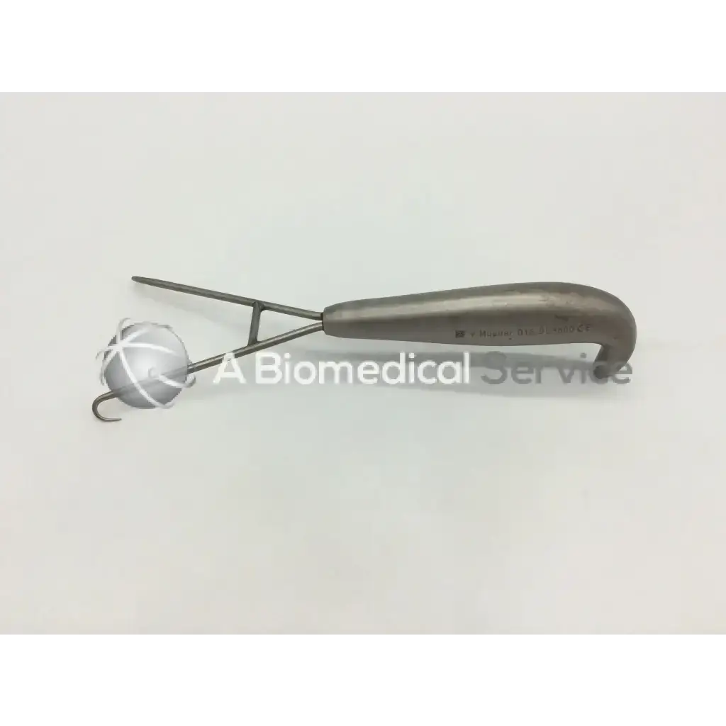Silver mueller su3600 berens retractor surgical instrument with curved handle and spherical wire-wrapped head