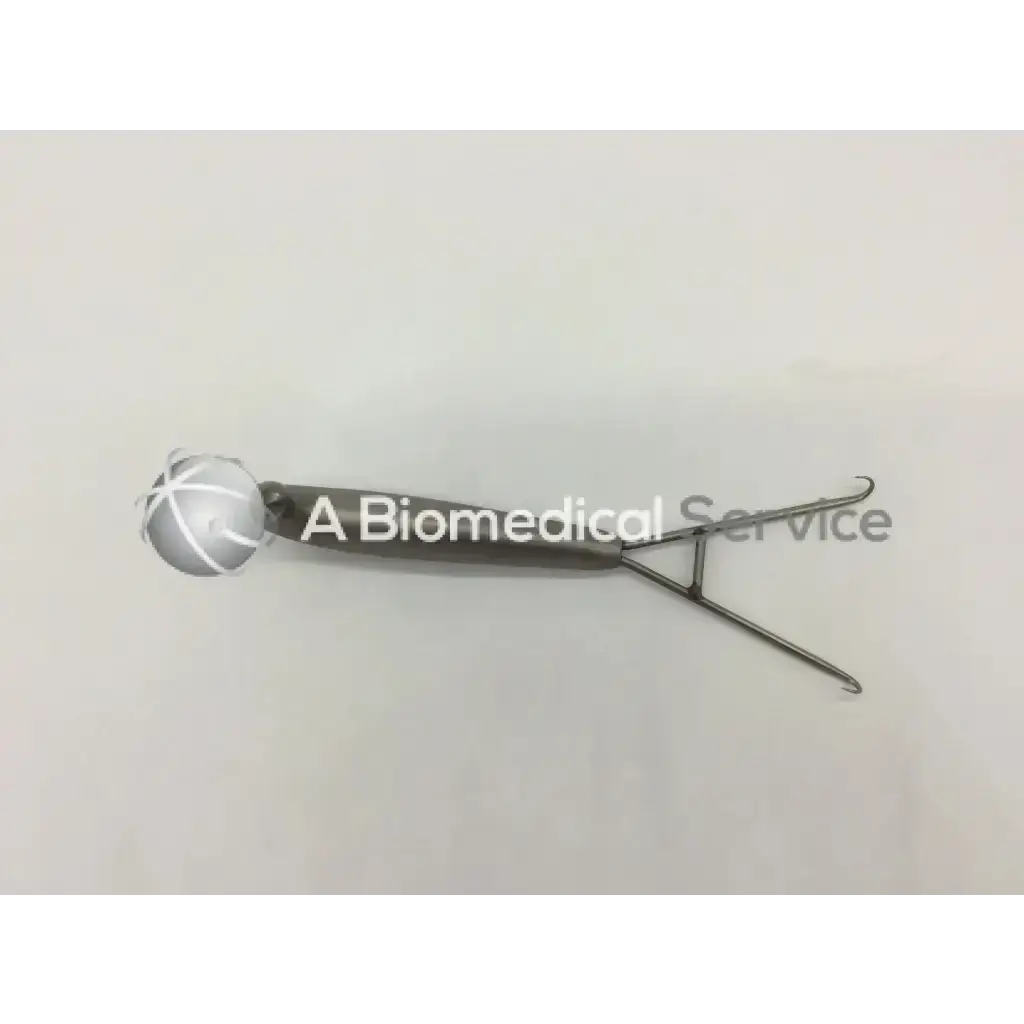 Silver mueller su3600 berens retractor surgical instrument with spherical handle and curved metal arms