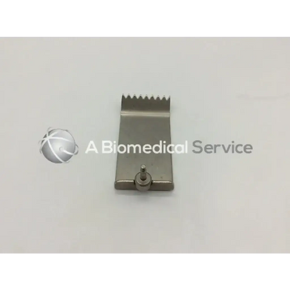 V.Mueller XBBA 01 Retractor Blade - Surgical Tool