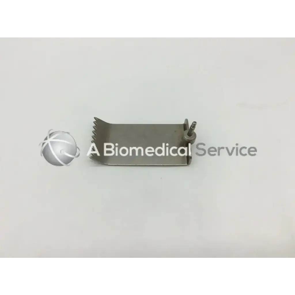 V.Mueller XBBA 01 Retractor Blade - Surgical Tool