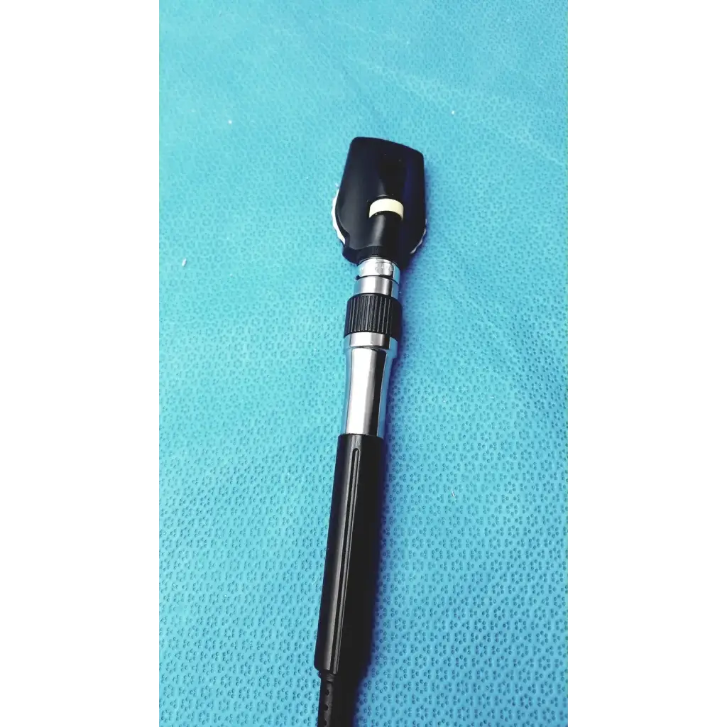 Black and silver handheld ophthalmoscope with textured grip for welch allyn wall transformer reuse medical use