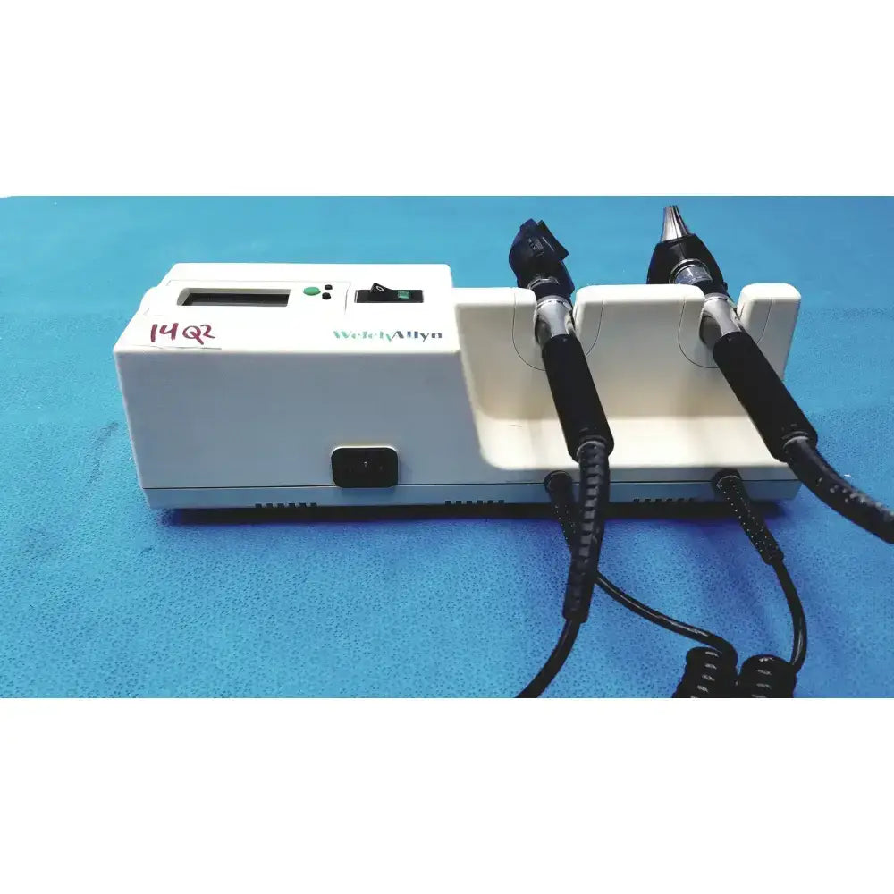 Welch Allyn Wall Mount Transformer with Otoscope & Ophthalmoscope Wall Mount Diagnostic Set, second-hand product photo 3
