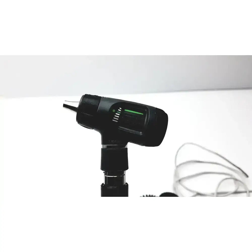 Welch Allyn Wall Transformer Ophthalmoscope & MacroView Otoscope 23810, 11720 Diagnostic Set, second-hand product photo 5