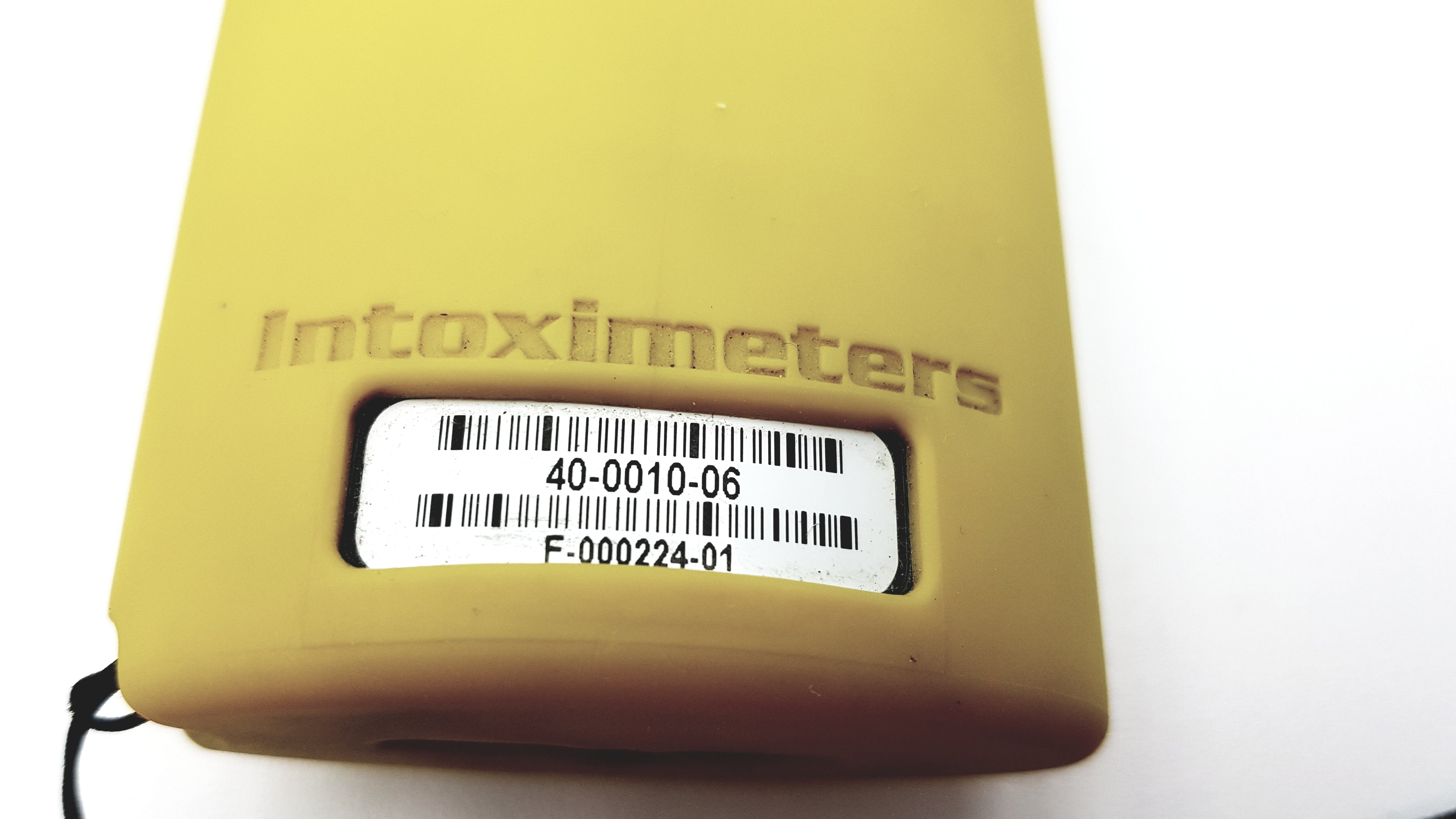 Load image into Gallery viewer, A Biomedical Service Intoximeters Inc Alco-Sensor FST F-000224-02 Breath Analyzer with Case and Mouth Piece 420.00