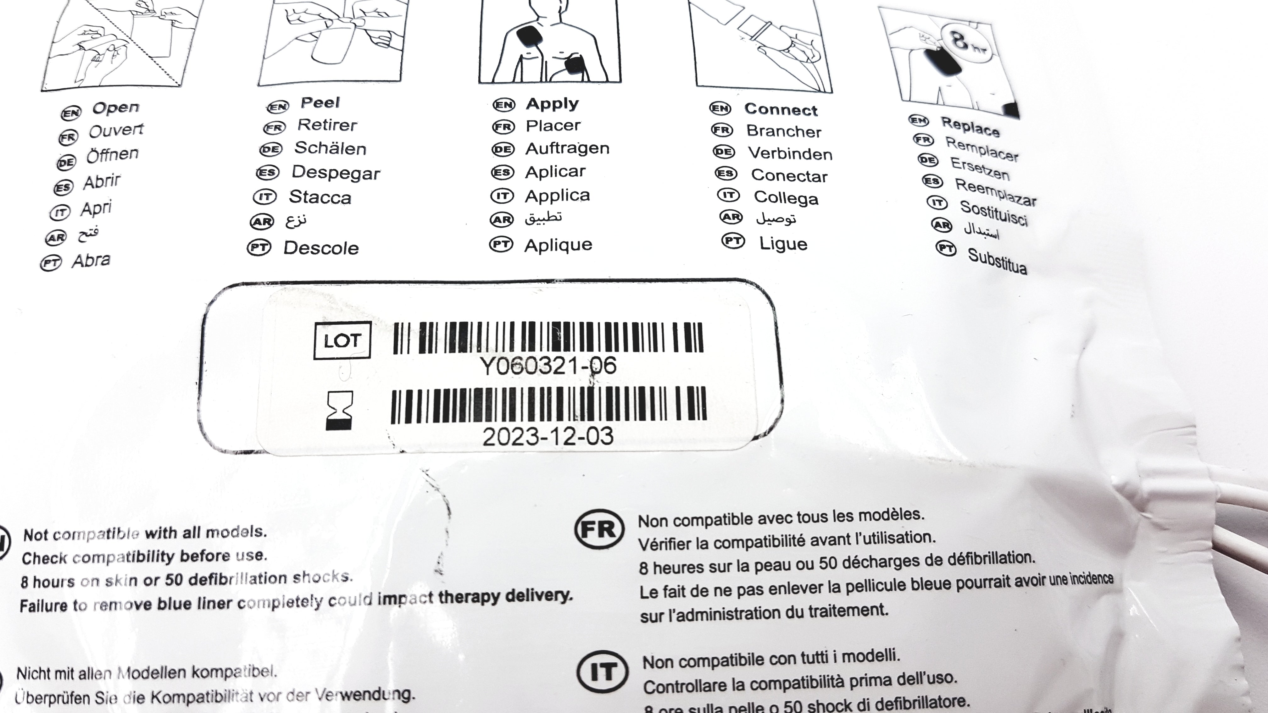 Load image into Gallery viewer, A Biomedical Service Vermed HeartSync T100-CS Adult Defibrillation and ECG Monitoring Electrodes 30.00