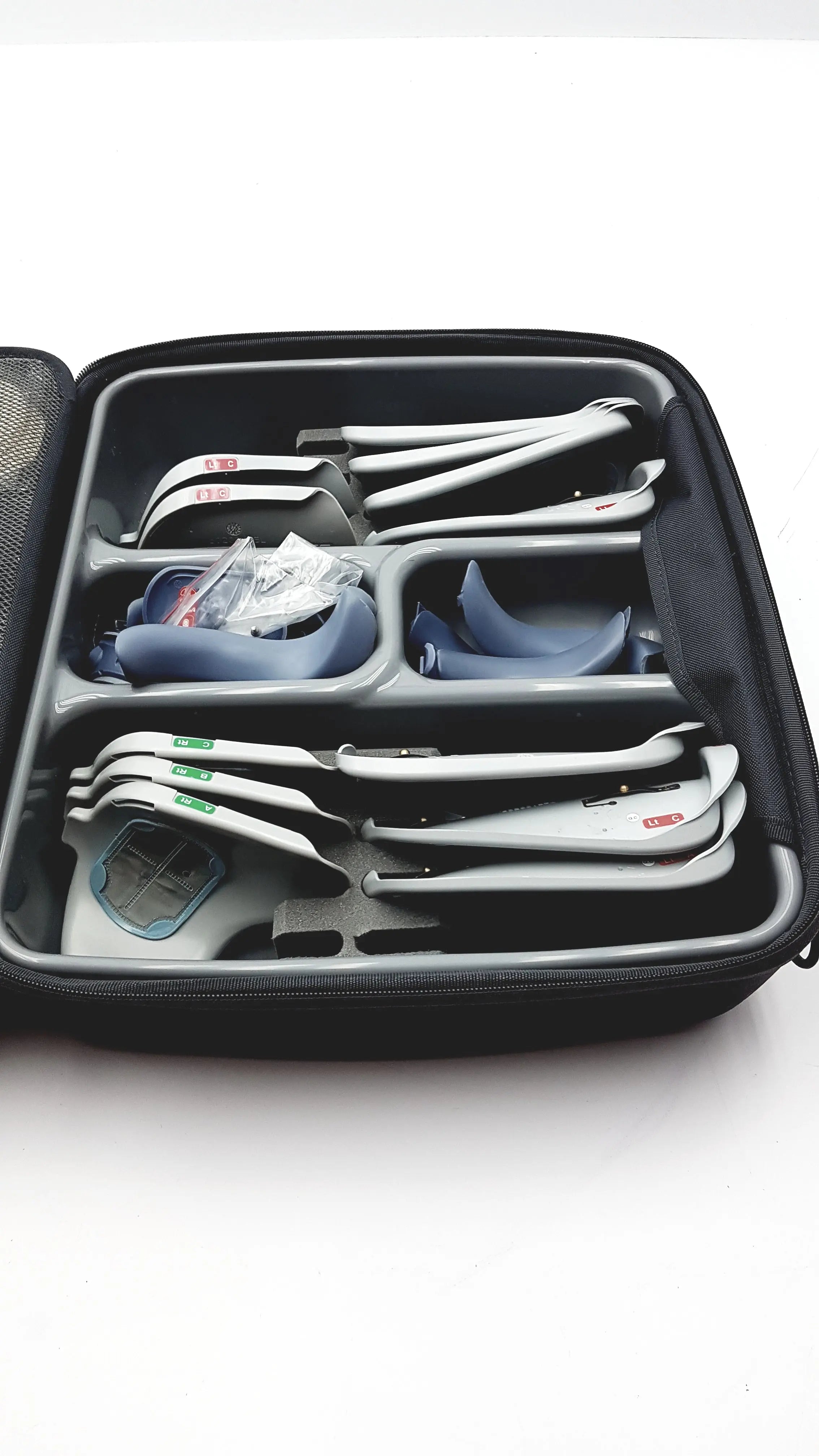Load image into Gallery viewer, A Biomedical Service Bioness Ness H200 Wireless Rehabilitation Muscle Stimulator System H2W-4100 