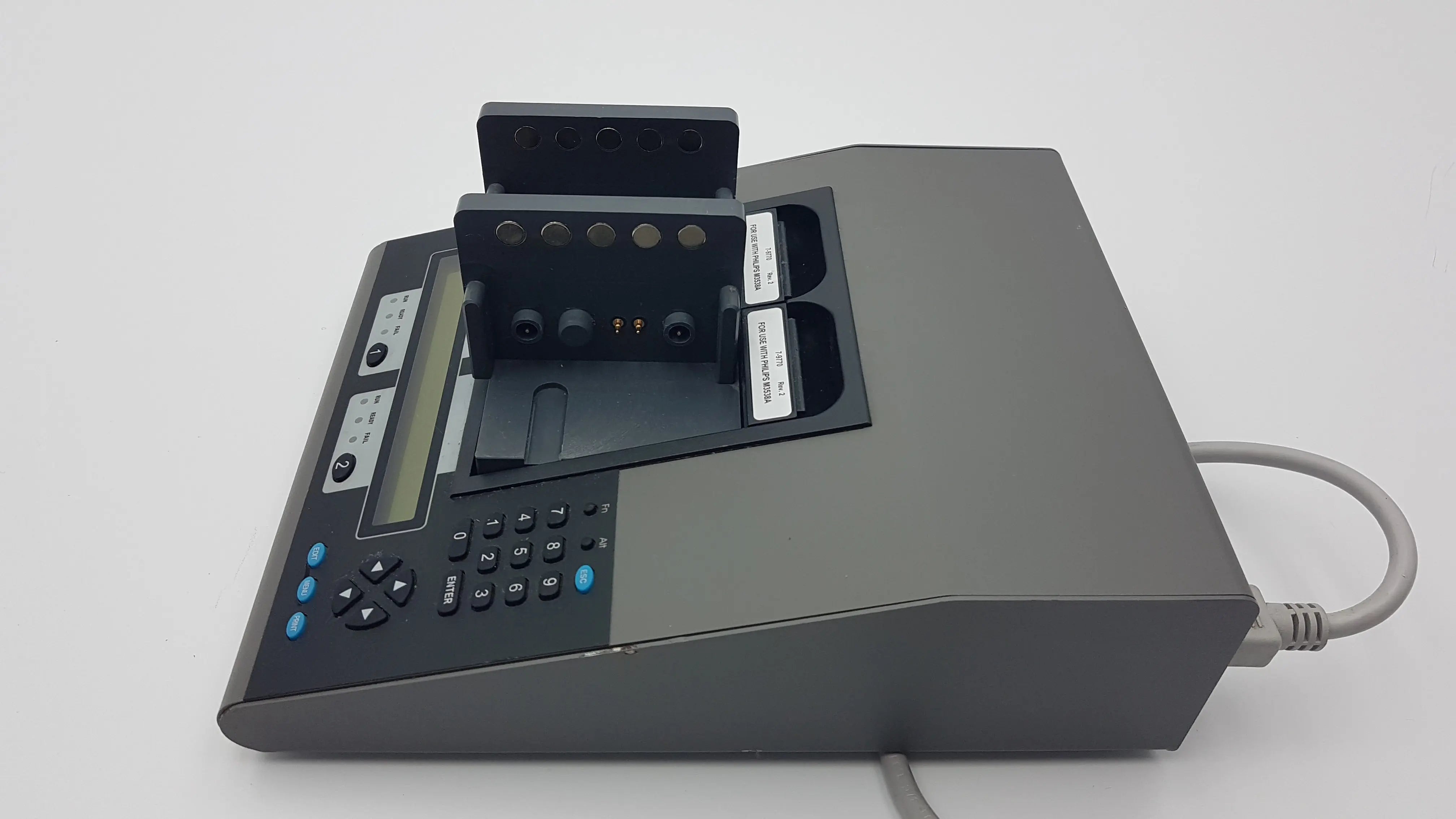 Load image into Gallery viewer, A Biomedical Service Cadex C7200 Battery Analyzer 