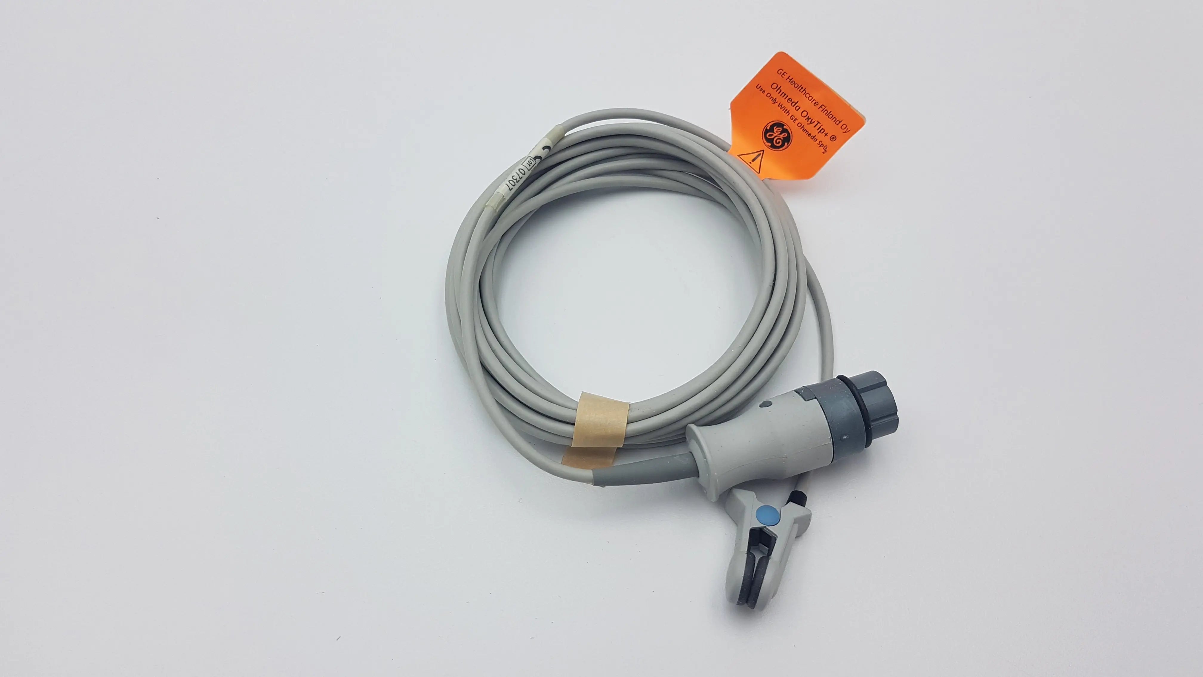 Load image into Gallery viewer, A Biomedical Service Datex- Ohmeda OxyTip Plus Ear Sensor OXY-E4-N 80.00