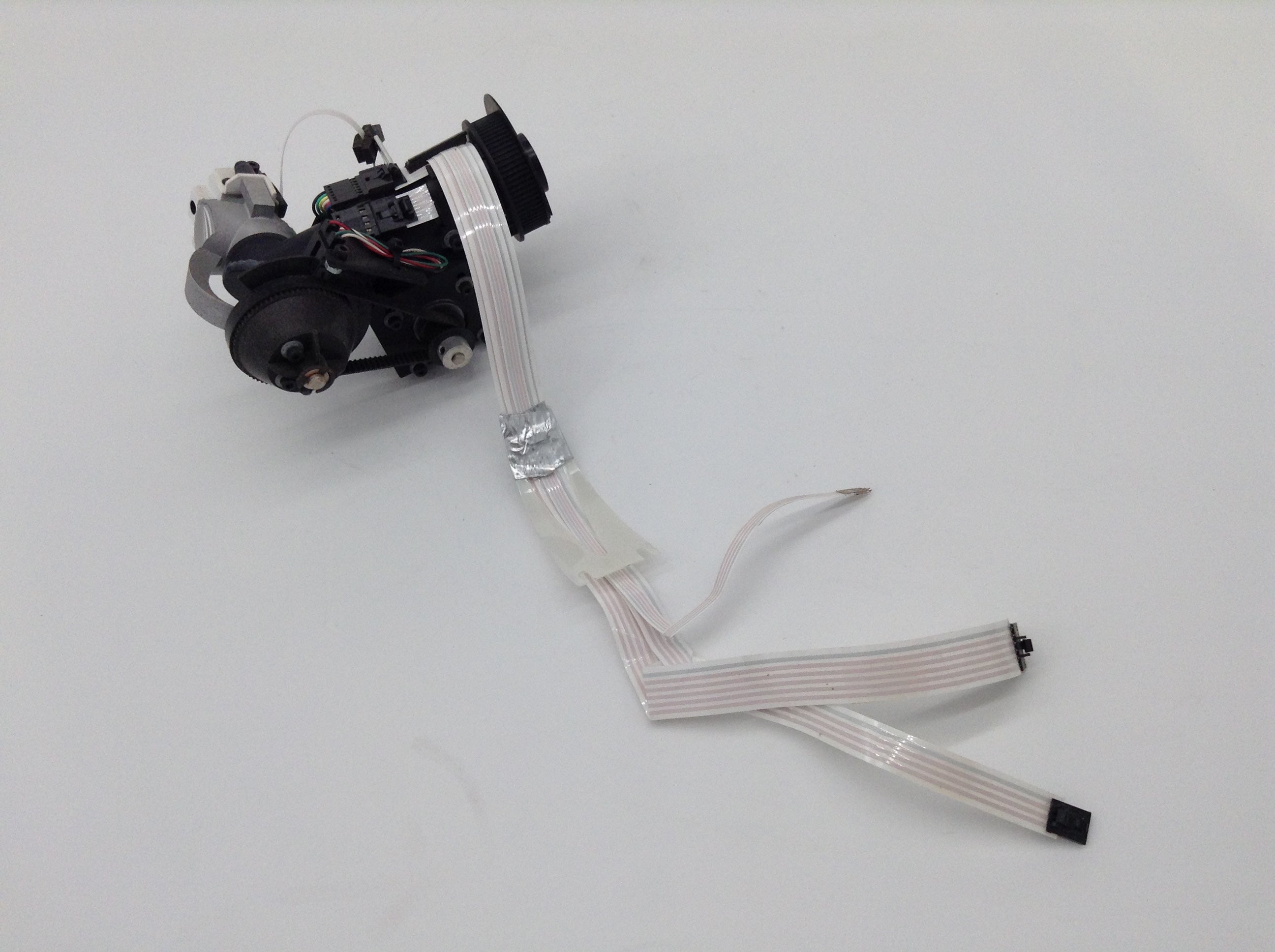 Load image into Gallery viewer, A Biomedical Service Vexta PK268-03A-C44 2 Phase Electronic Stepping Motor 29587 REV. D 55.00