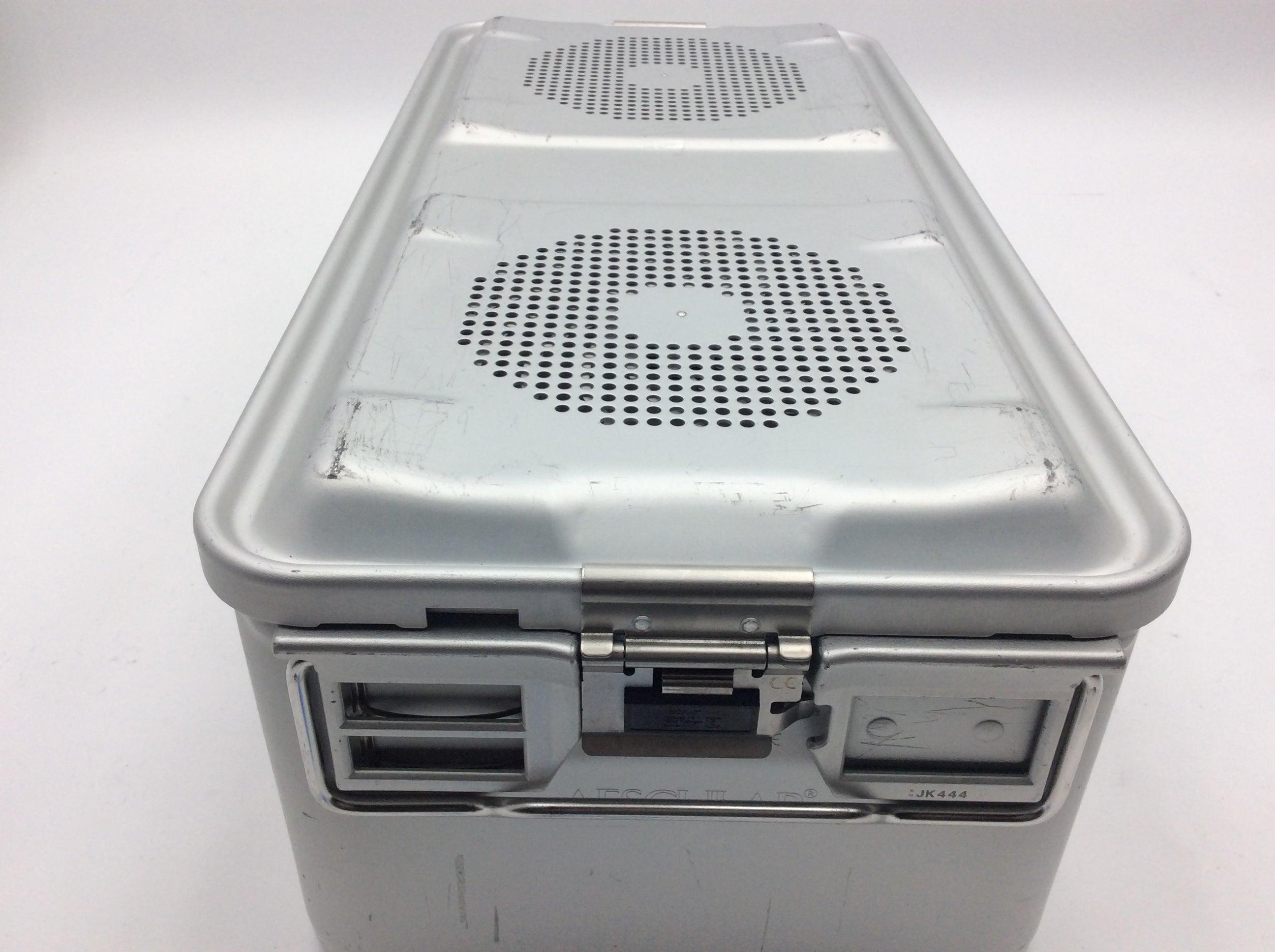 Load image into Gallery viewer, A Biomedical Service Aesculap Sterile Container System JK 444 W/ 2x Plates 165.99