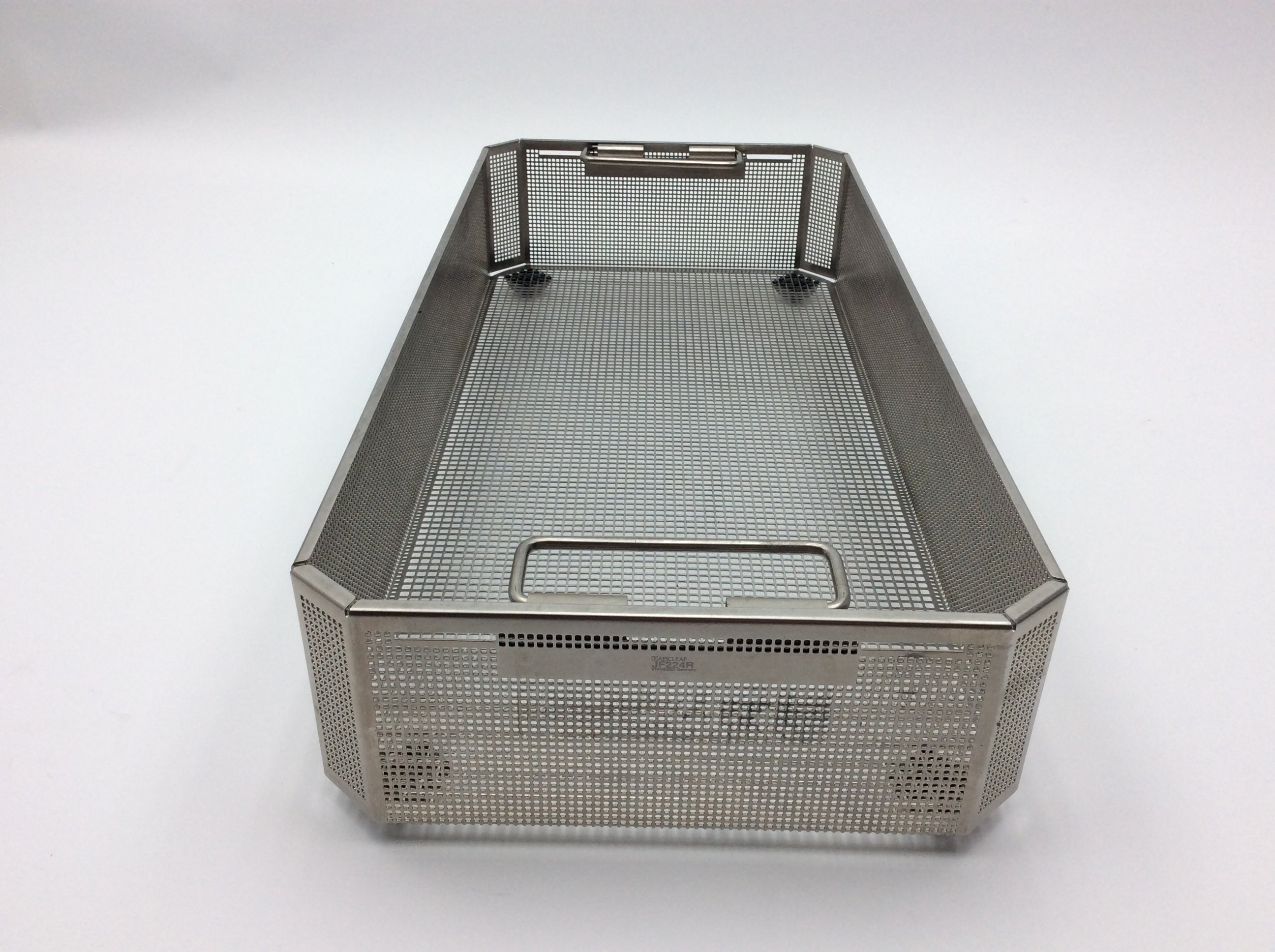 Aesculap Sterilization Container 78532 w/ basket & lid JK489