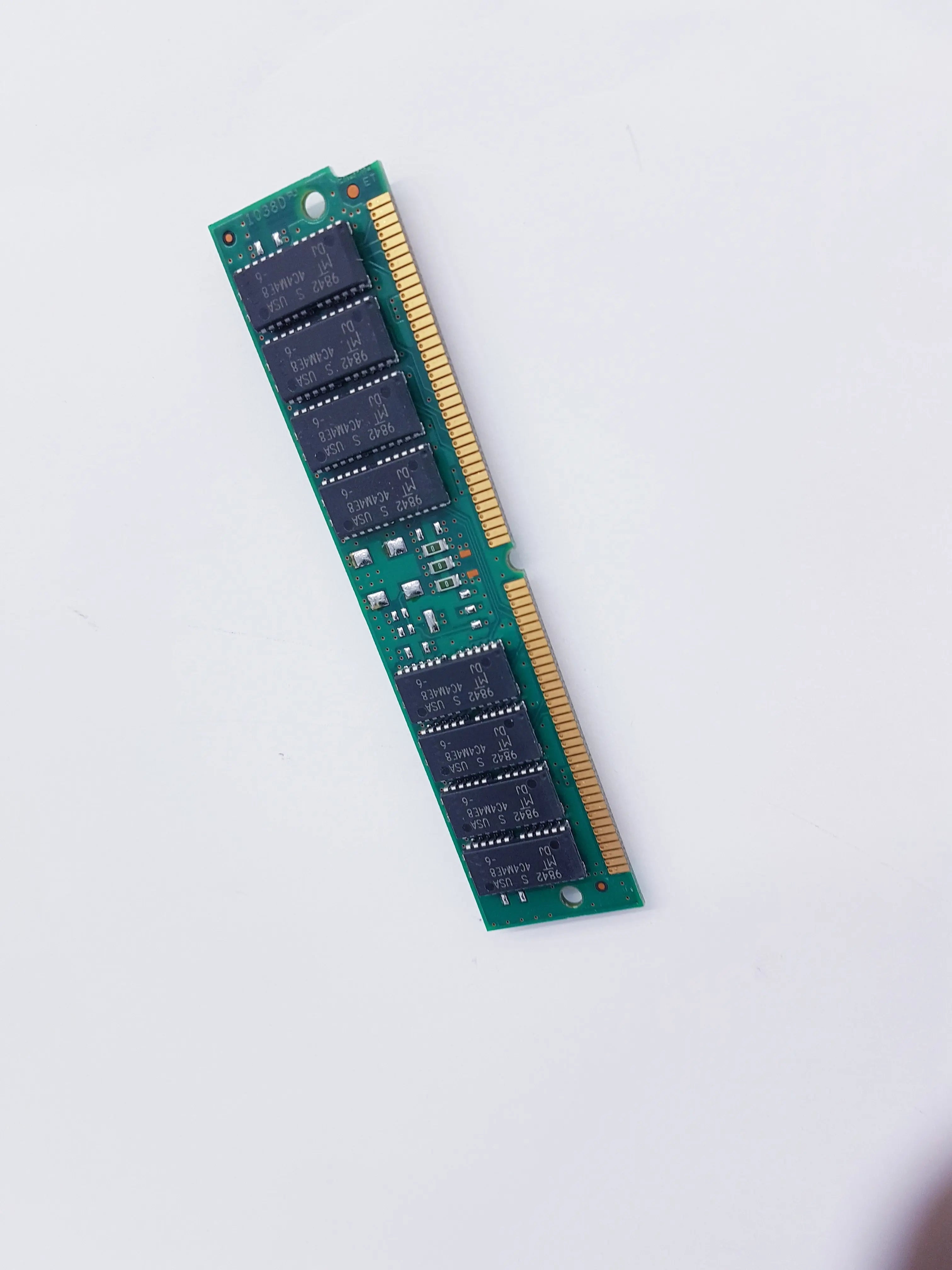 Load image into Gallery viewer, A Biomedical Service Micron MT16D832G-6 32MB SIMM Destop RAM Memory 