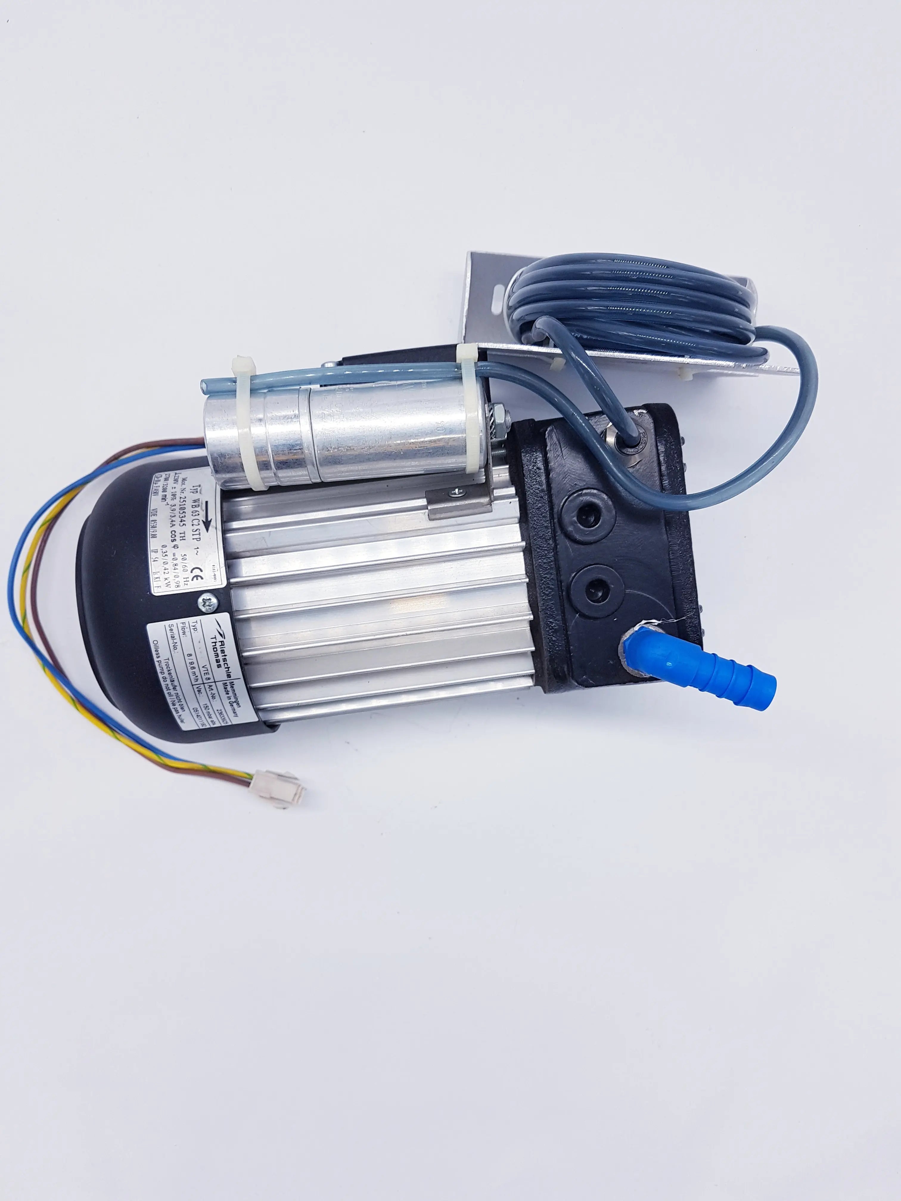 Load image into Gallery viewer, A Biomedical Service Rietschle Piccolino Thomas VTE8 | 8/9.6 m3/h | Vac 150 mbar vacuum pump 