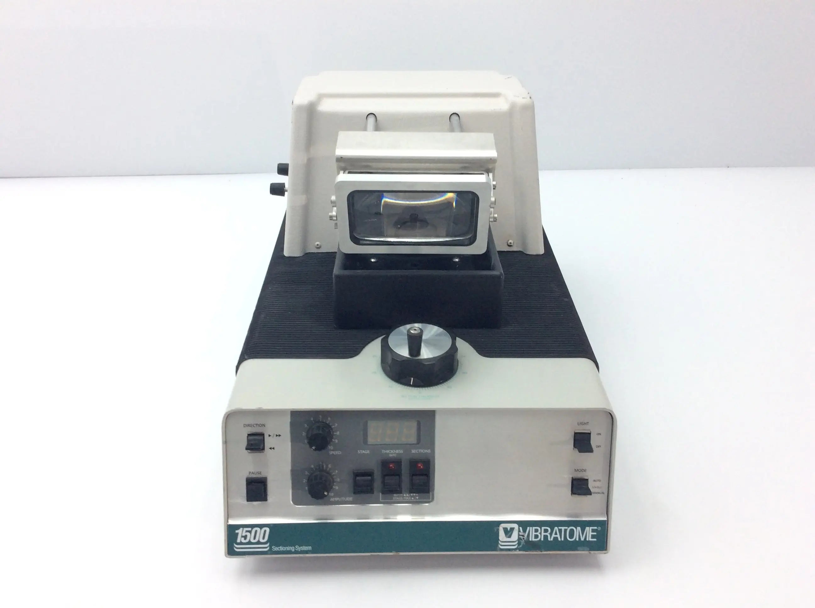 Load image into Gallery viewer, A Biomedical Service Vibratome Series 1500 Sectioning 