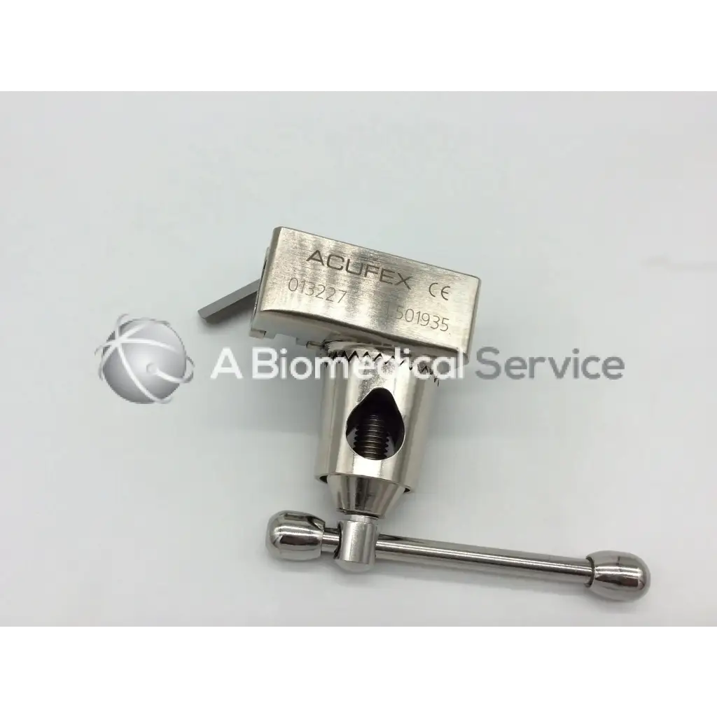Stainless steel silver guhl table clamp with rectangular head threaded hole and t-shaped handle for arthroscopic use