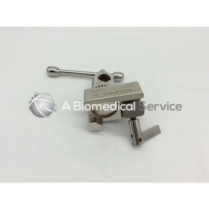 Stainless steel acufex smith and nephew 013227 arthroscopic guhl table clamp with handle and adjustable mechanism for orthopedics