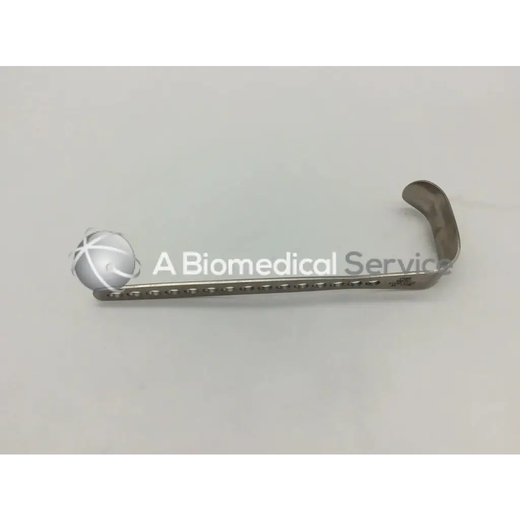 Stainless steel depuy 224510014 surgical retractor small with curved end and evenly spaced notches for precision use