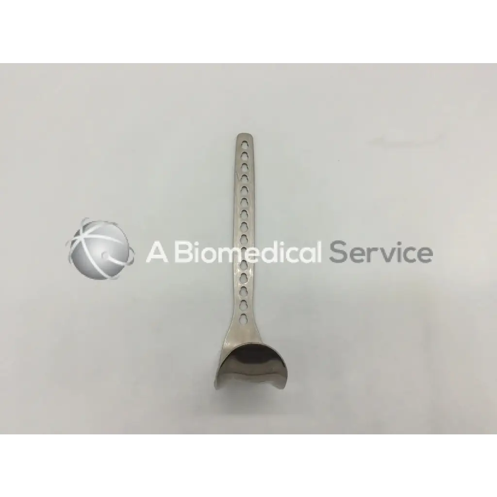 Silver depuy 224510015 surgical retractor with curved u-shaped blade and perforated handle for surgical use surgical retractor ad5-98