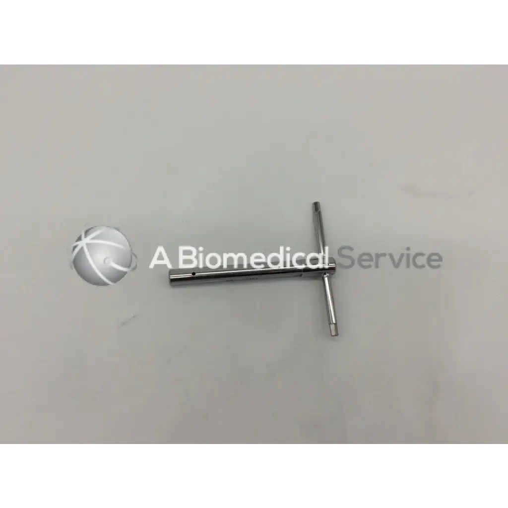 Silver t-wrench surgical instrument with cylindrical handle for bone screw ad5-147 and screw ad5-147 121322sm use