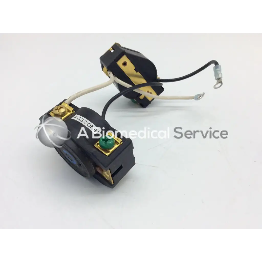 Elcom ENO-3122-X L6-20R 20A 250V Twist Locks - Medical parts