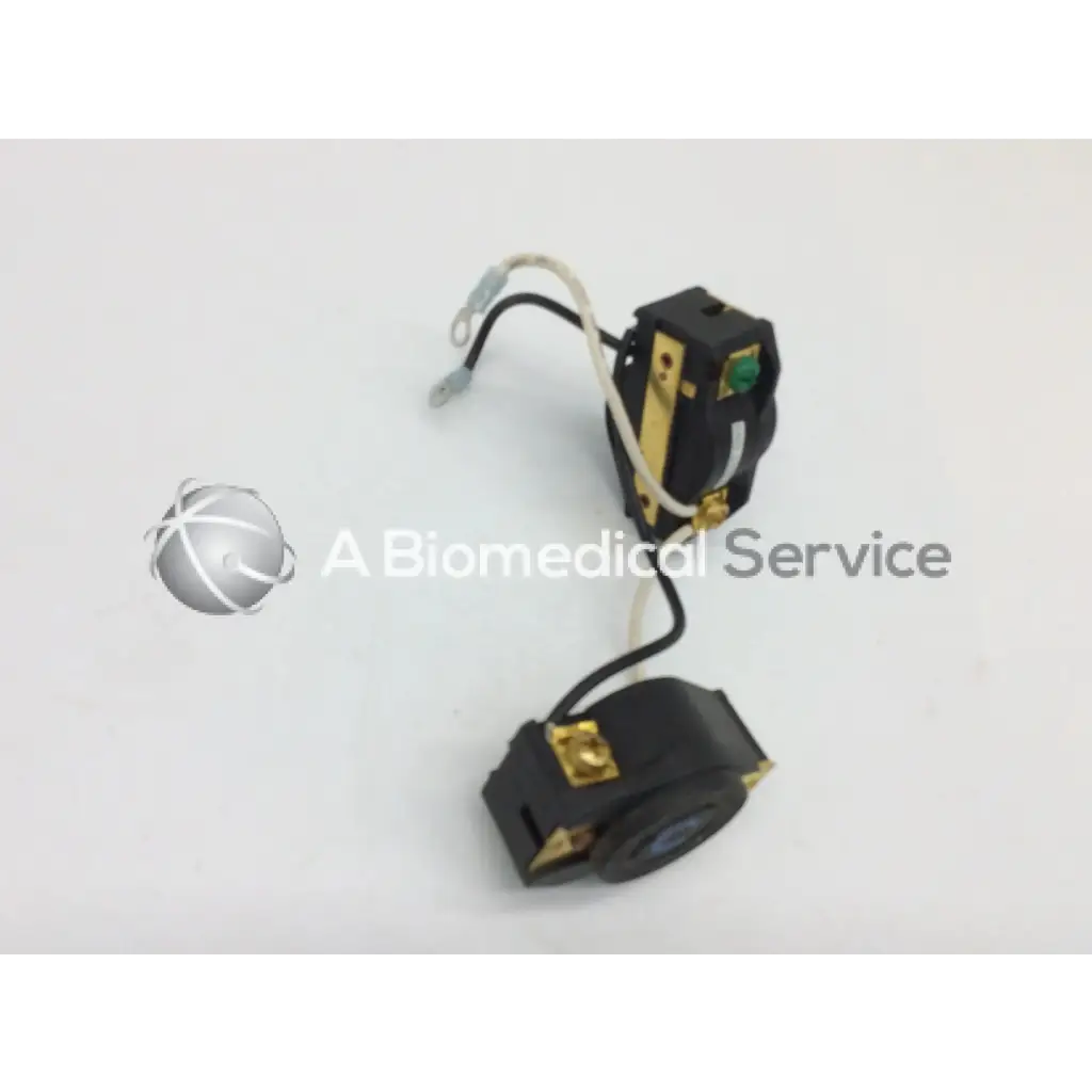 Elcom ENO-3122-X L6-20R 20A 250V Twist Locks - Medical parts