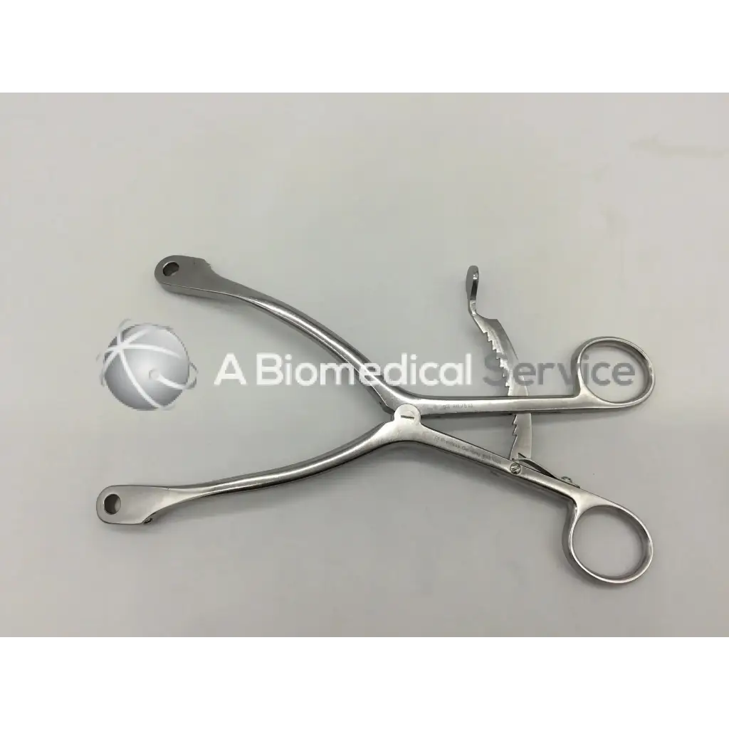 Gsource 40.7510 kolbel restractor ring handle with silver surgical clamp curved serrated jaw and ergonomic handles